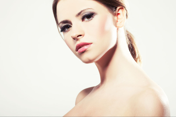 面部6大痘痘高发区，逐个击破拒绝痘痘烦恼